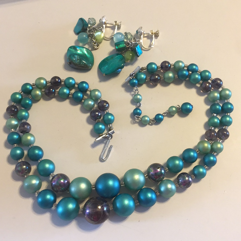 Vintage Japan Beaded Necklace ,Mop Earrings